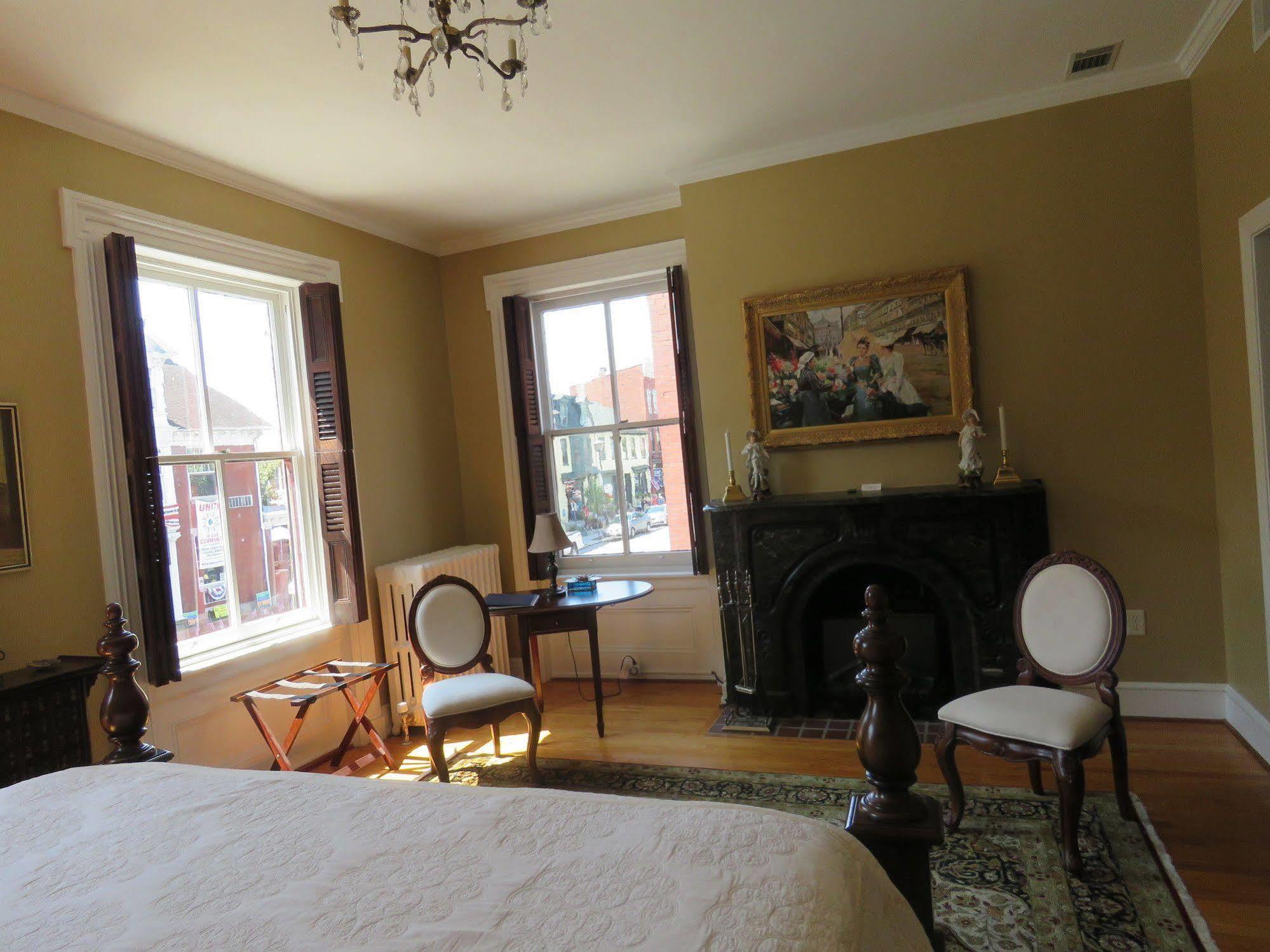 The Swope Manor Bed & Breakfast Gettysburg Bagian luar foto