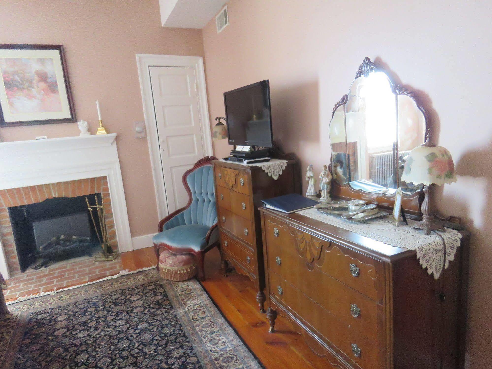 The Swope Manor Bed & Breakfast Gettysburg Bagian luar foto