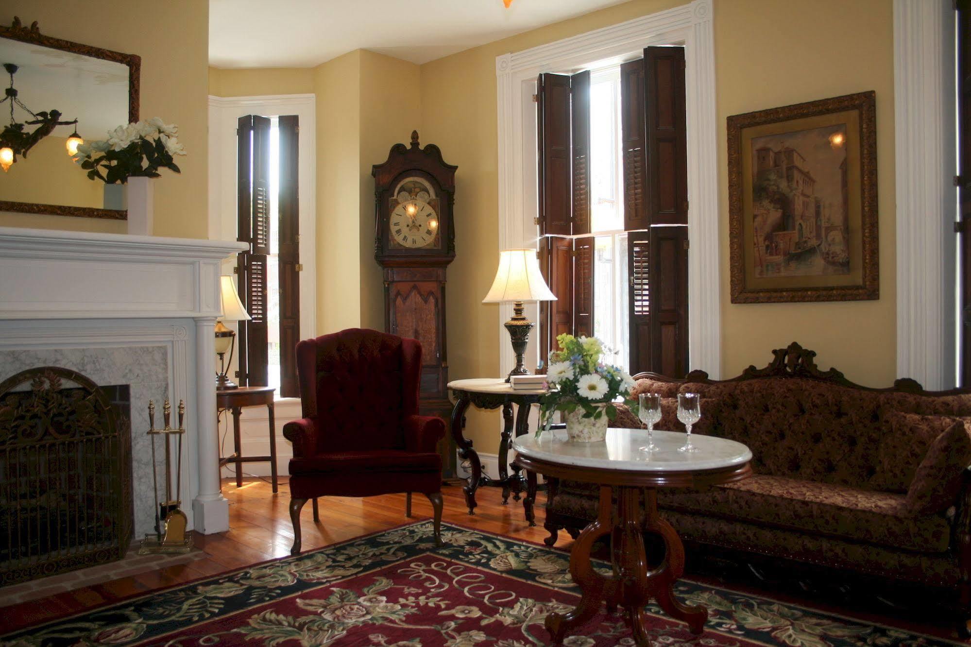 The Swope Manor Bed & Breakfast Gettysburg Bagian luar foto